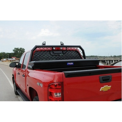 xproduct_photo-large_image-262-extra-product_photo-large_image-262-extra-cabrack-alum-mesh-black-lifestyle2